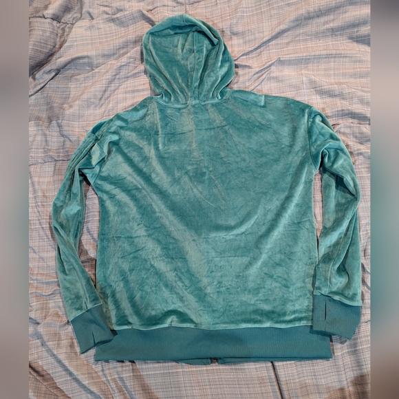Lularoe M Cozy Velour Bethany Zip-up - Picture 6 of 6